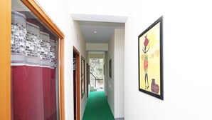 Hallway - OYO 13728 Hotel Kempty Valley View Hotel & Restaurant (Tehri)