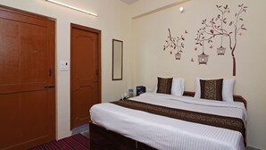 Double or Twin Room | Bed sheets - OYO 13728 Hotel Kempty Valley View Hotel & Restaurant (Tehri)