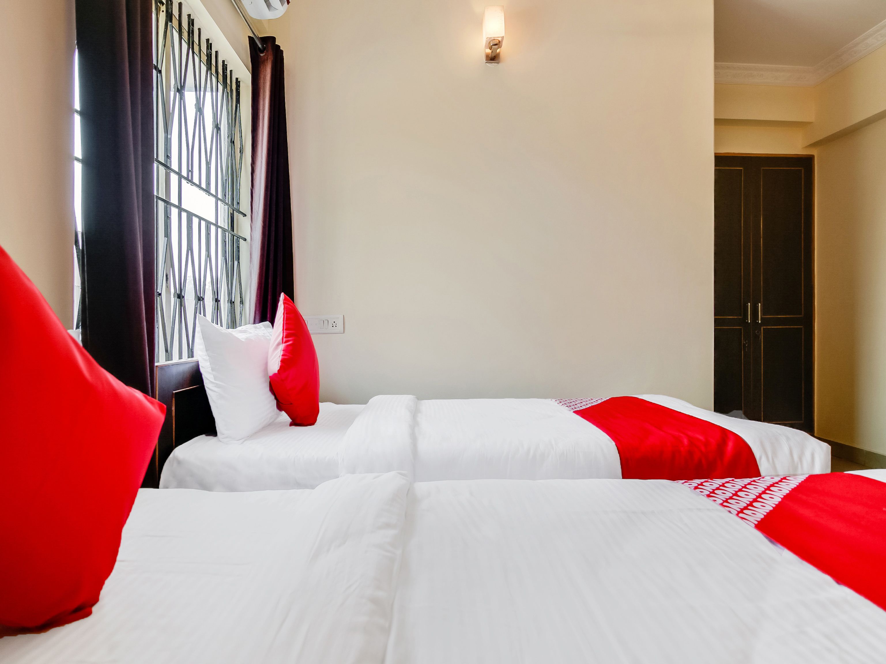 Double or Twin Room | Desk, free WiFi