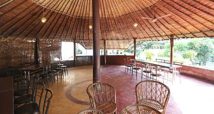 OYO 22307 Jungle Paradise Retreat