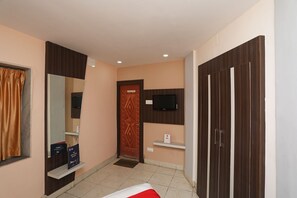 Double or Twin Room | Desk, free WiFi - OYO 26443 Panasia Hotel (Barasat)