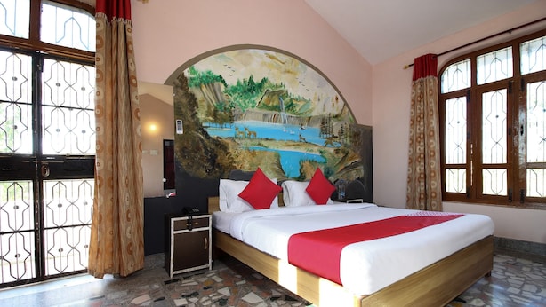 Double or Twin Room | Desk, bed sheets - OYO 23514 Corbett Farm Homestay (Ramnagar)