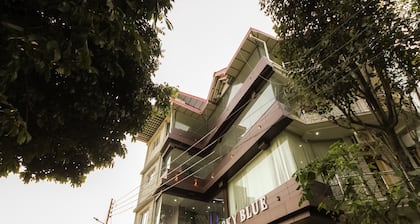 OYO 24426 Hotel Sky Blue
