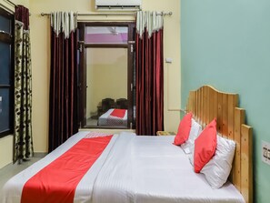 Double or Twin Room - OYO 24927 Himgiri Resort (Balh)