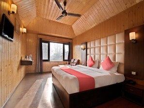 Room - OYO 4610 Hotel Lake Resort (Dehradun)