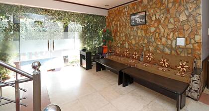 OYO 27891 Hotel Binsar Rooms