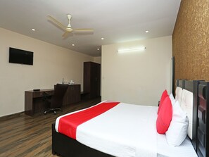 Room - OYO 29173 The Grand, Jammu (Jammu)