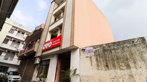 Unclassified image, 2 of 33, button - OYO 29712 Hotel City Residency (Roorkee)