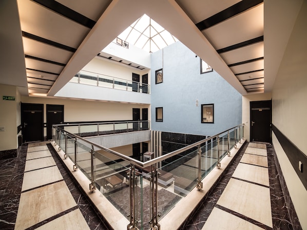 Lobby - Capital O 29088 Hotel Jeyan Inn (New Delhi)