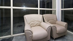 Unclassified image, 2 of 23, button - OYO Flagship 14542 Sector 46 (Gurugram)