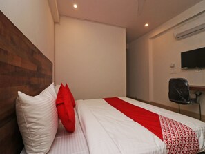 Double or Twin Room | Free WiFi