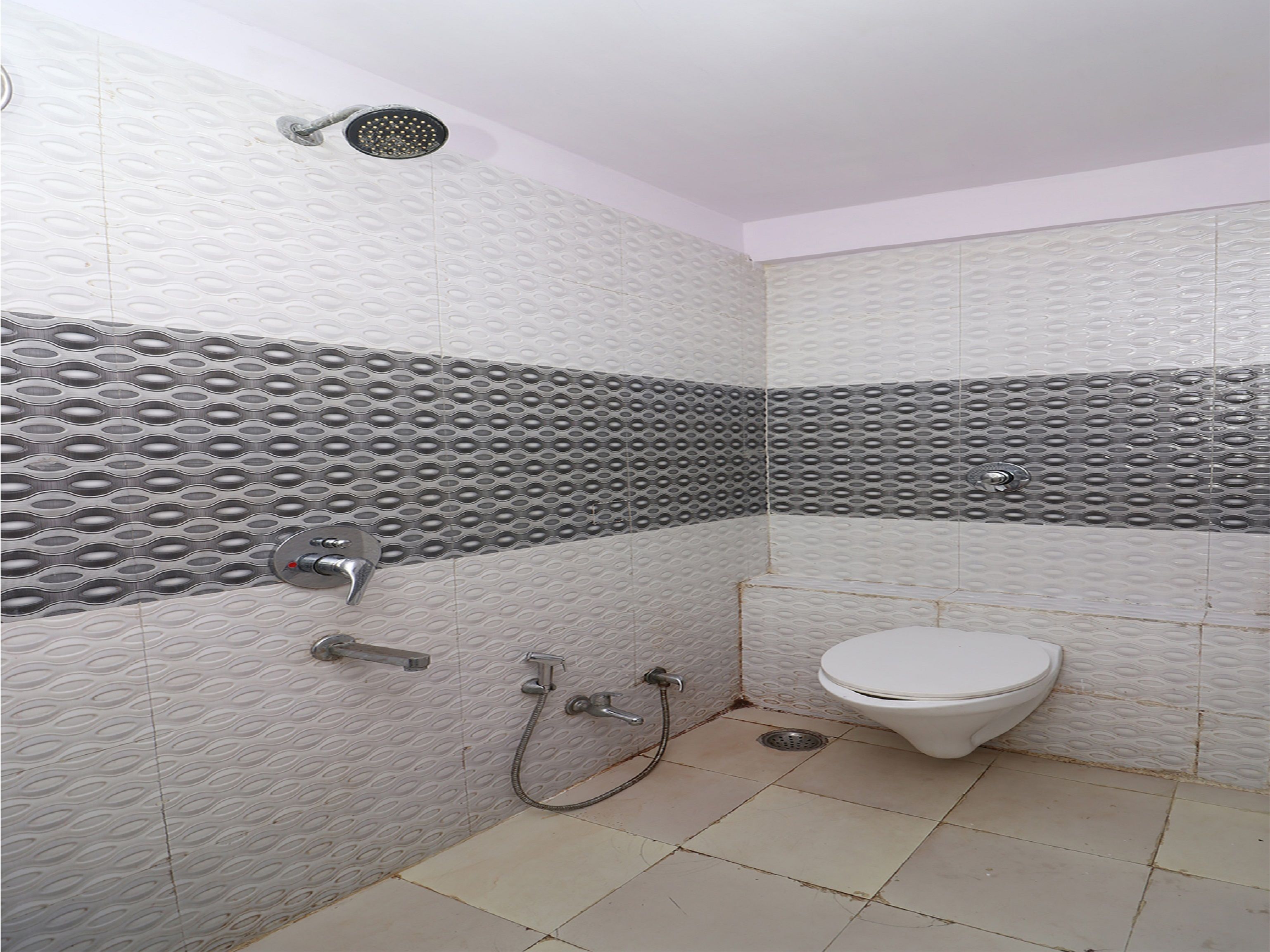 Double or Twin Room | Bathroom | Free toiletries, towels
