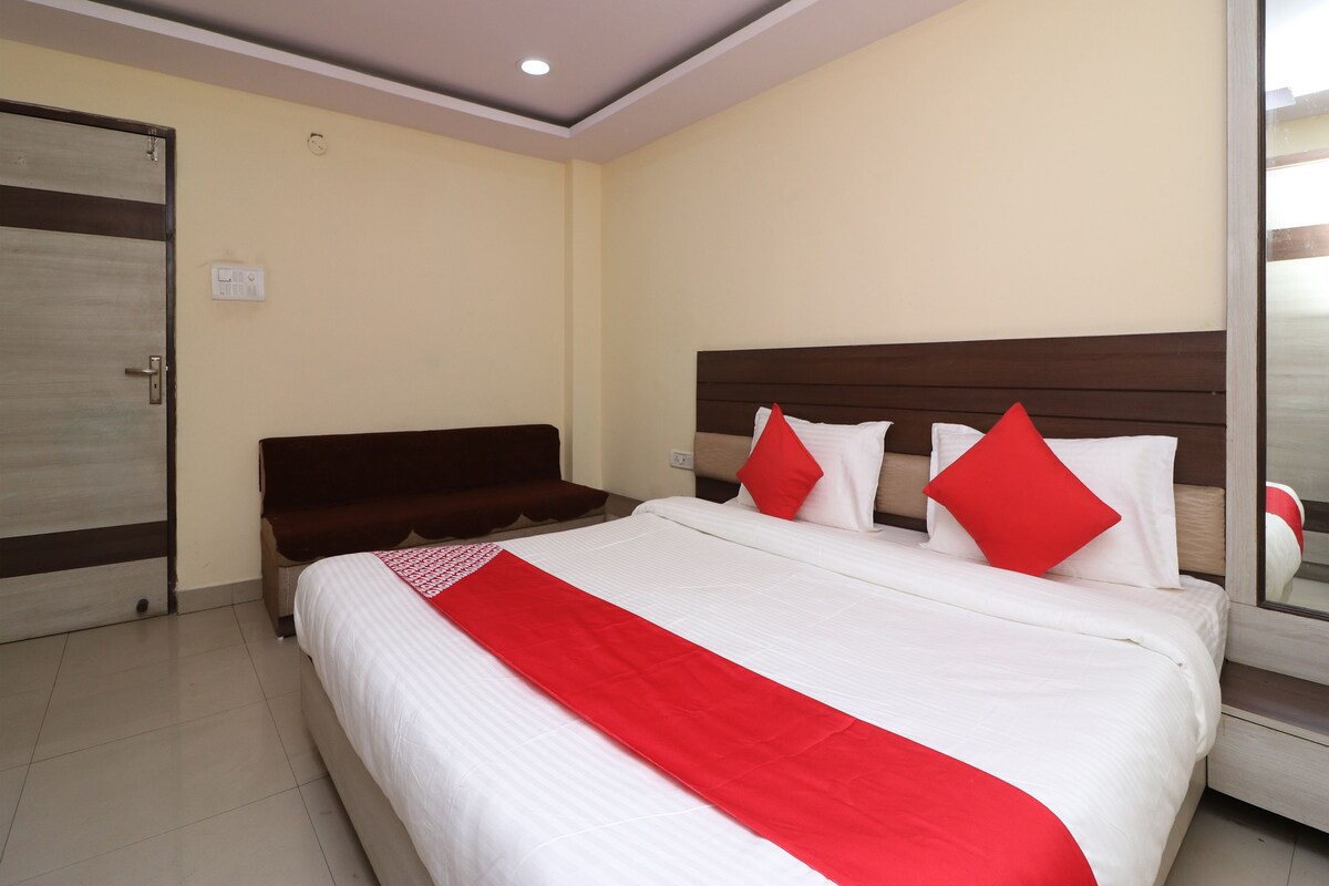 Double or Twin Room | Free WiFi