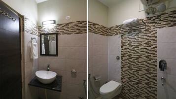 Free toiletries, towels