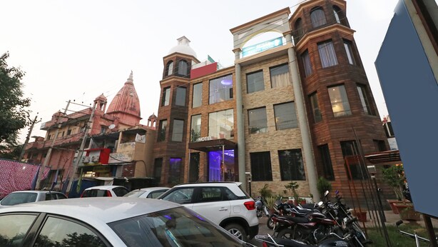 Exterior - OYO 22328 Hotel Krishna Mahal (Thanesar)