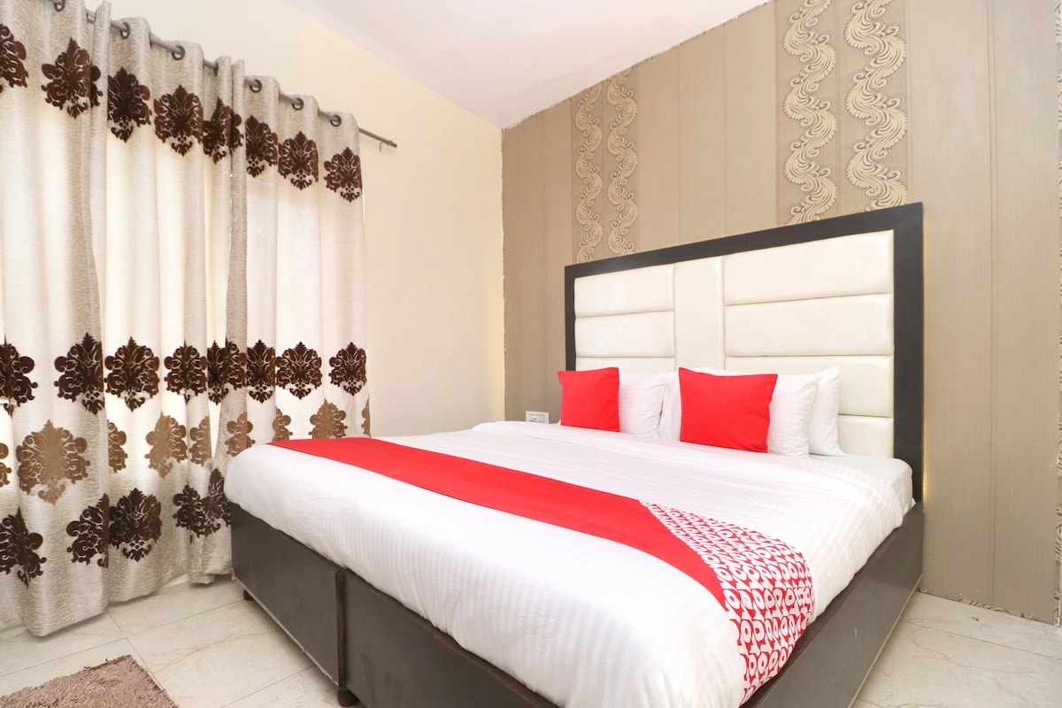 Double or Twin Room | Free WiFi