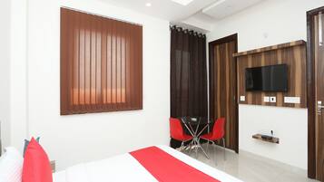 Double or Twin Room | Free WiFi