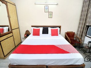 Double or Twin Room | Free WiFi - OYO 12898 Hotel Victoria Regency (Chandigarh)