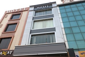 Exterior - OYO 12966 Hotel Kuber (Dera Bassi)