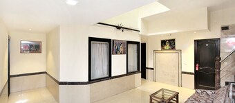 OYO 3972 Hotel Amar
