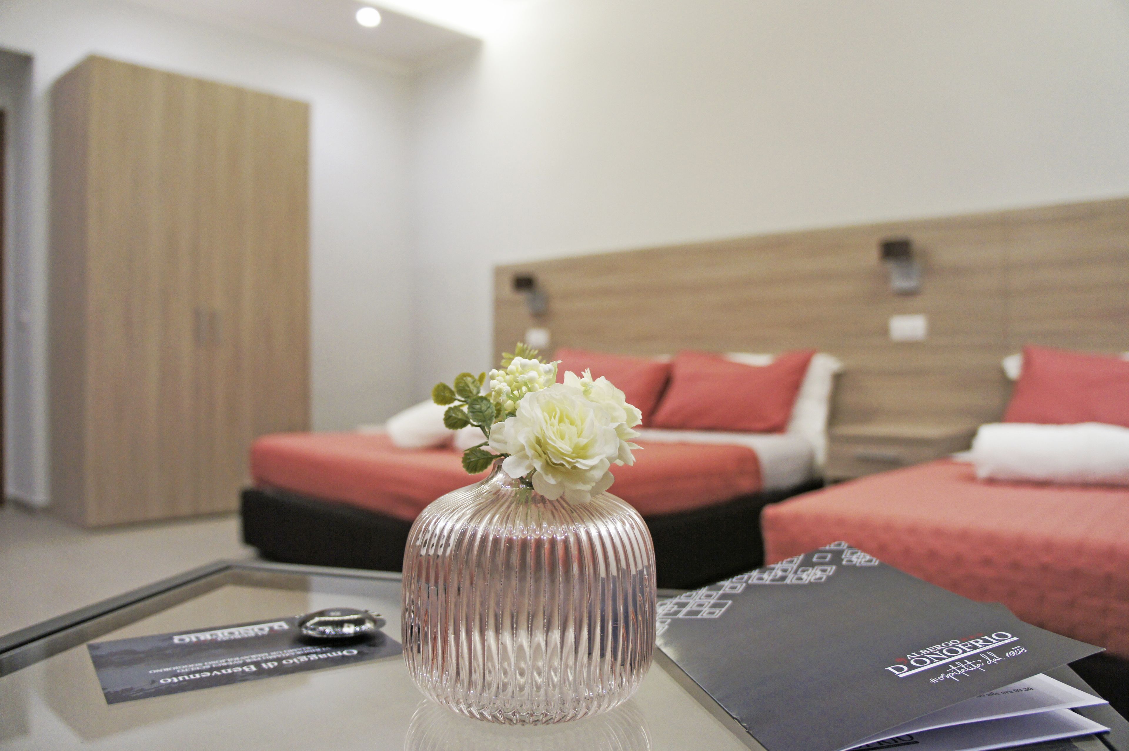 Comfort-Dreibettzimmer, Mehrere Betten, Stadtblick (LA FERROVIA) | Ausblick vom Zimmer