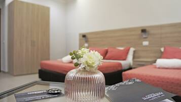 Comfort-Dreibettzimmer, Mehrere Betten, Stadtblick (LA FERROVIA) | Ausblick vom Zimmer