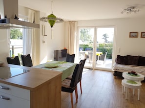 House, 3 Bedrooms | Living area | Flat-screen TV - Kapitänsresidenz (Ueckeritz)