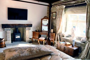 Oldside Room (4 Poster)