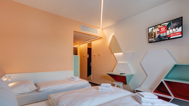 Unclassified image, 1 of 35, button - MEININGER Hotel Heidelberg Hauptbahnhof (Heidelberg)