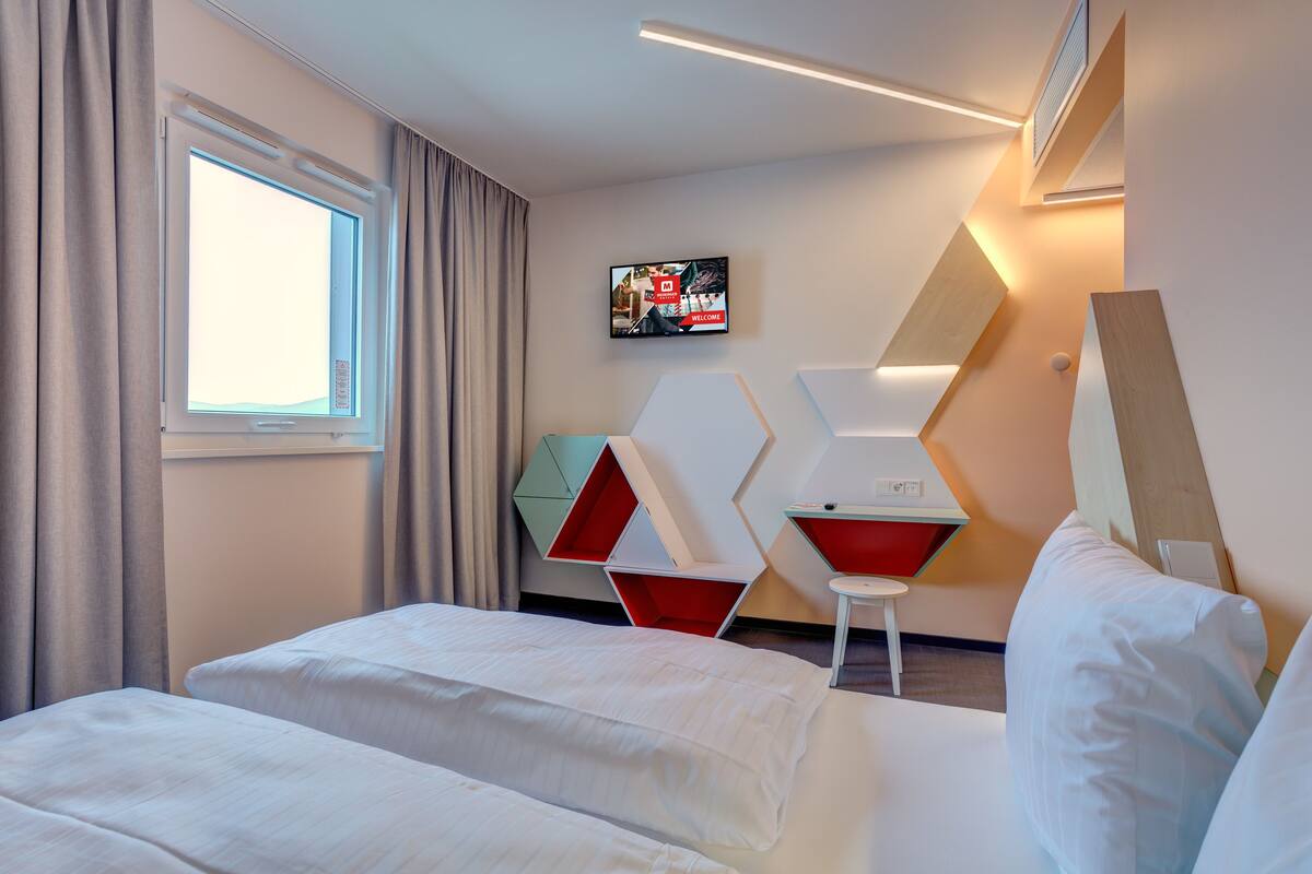 Chambre Double pour 1 personne | 1 chambre, bureau, Wi-Fi gratuit, draps fournis