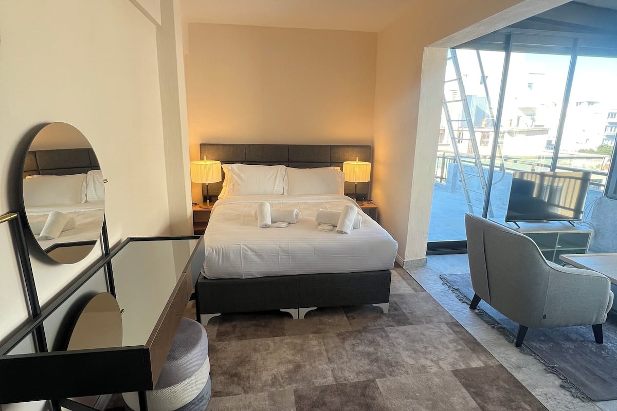 superior double room | minibar, in-room safe, blackout curtains, soundproofing