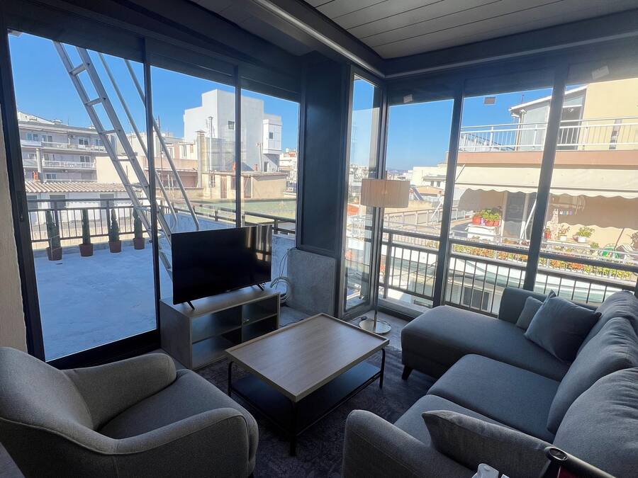 Superior dubbelrum | Minibar, värdeförvaringsskåp på rummet och mörkläggningsgardiner