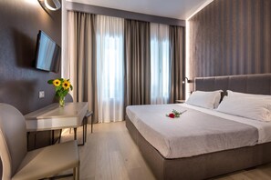 Soundproofing, free WiFi, bed sheets