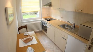 Apartment (52) | Private kitchen | Fridge, microwave, coffee/tea maker, electric kettle