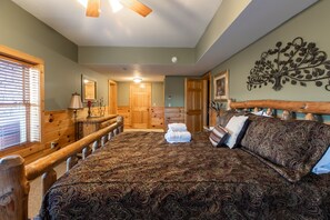 4 slaapkamers, een strijkplank/strijkijzer, wifi, beddengoed