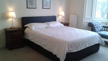 Memory foam beds, desk, iron/ironing board, free WiFi