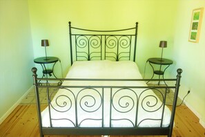 Appartement (Tilda incl. 35 EUR cleaning fee) | Décor unique, ameublement unique, fer et planche à repasser