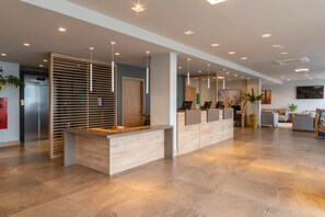 Reception - Hotel Laghetto Fratello (Gramado)