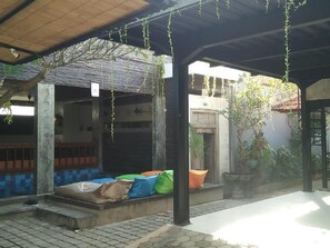 Property grounds - Made House (Denpasar)