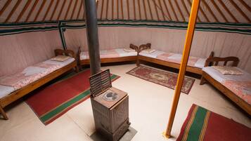 Bed in- 5 bed Mixed Dormitory Room with Shared Bathroom | In-room safe, desk, blackout drapes, soundproofing