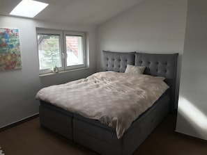 Double Room, Shared Bathroom - Residence Eu Me Amo (Ljubljana)