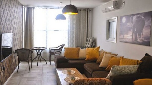 Apartamento familiar, 3 habitaciones | Sala de estar