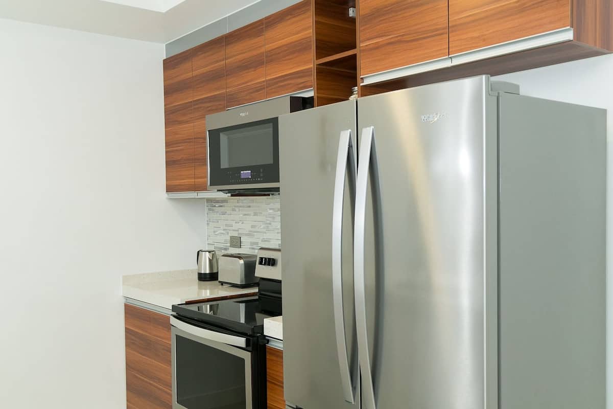 apartment | private kitchen | fridge, microwave, oven, toaster