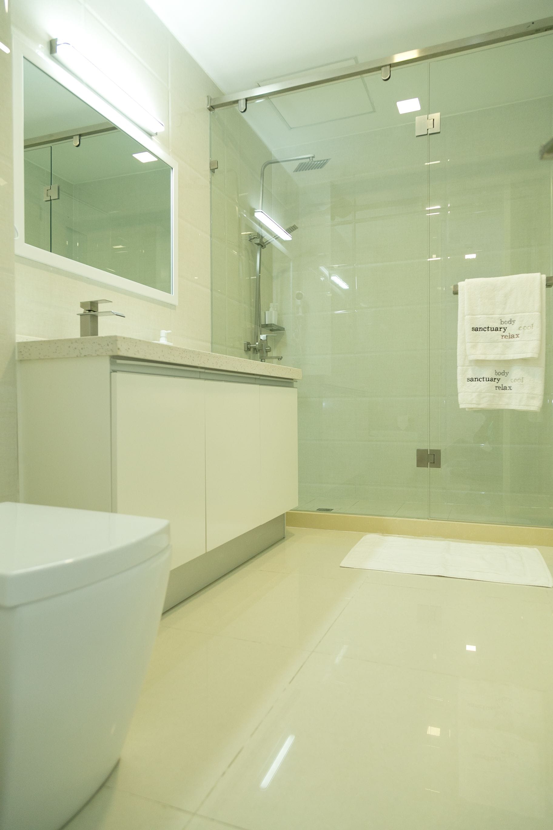 apartment | bathroom | shower, hair dryer, towels