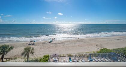 Oceanfront 2BR Condo 5th Floor Balcony with Beautiful Ocean Views, 502