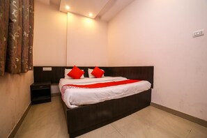 واي فاي مجانًا وملاءات أسرّة