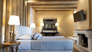 Queen Suite with Panoramic Sea View | 1 makuuhuone, egyptinpuuvillaiset lakanat, ylelliset vuodevaatteet