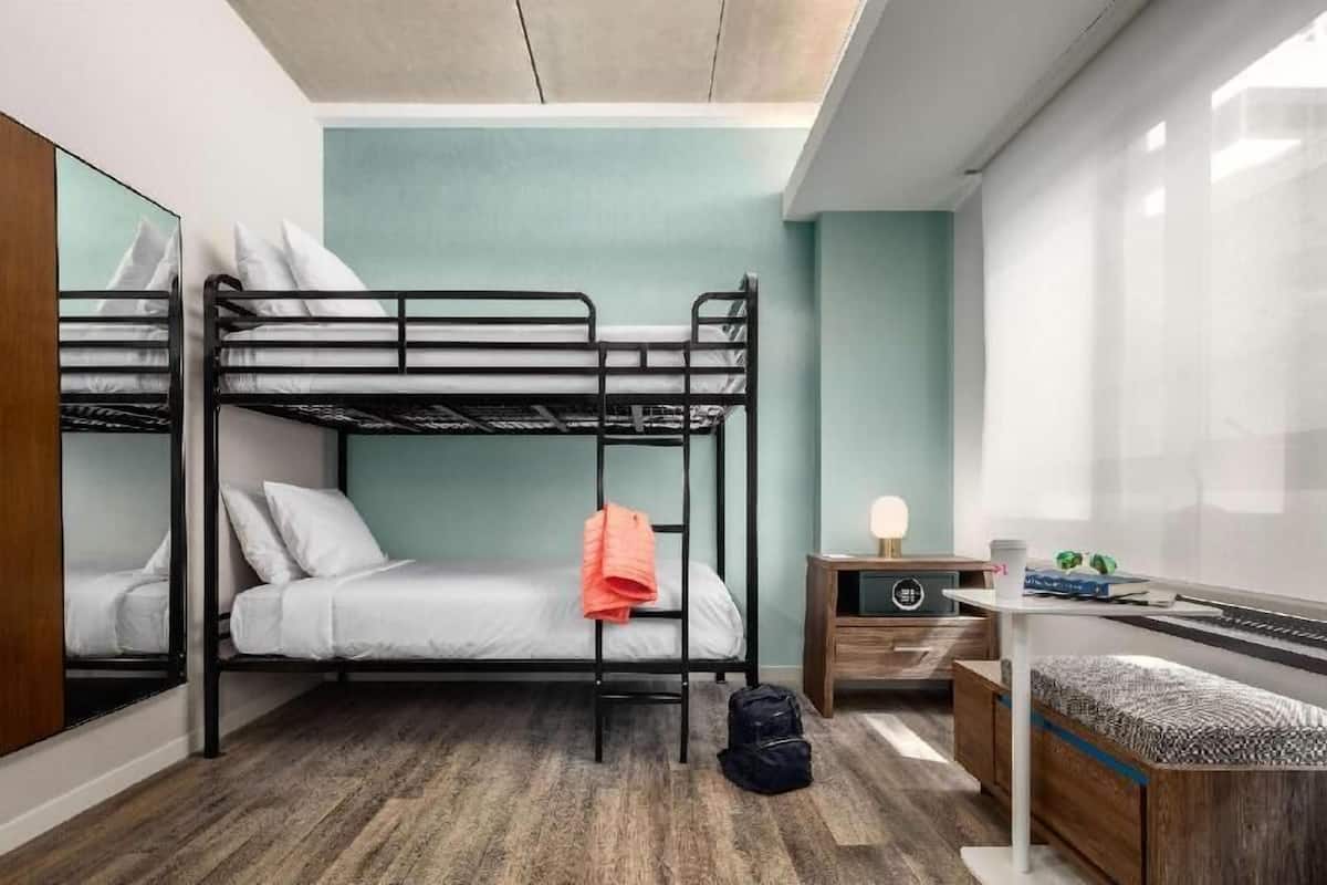 In-room safe, laptop workspace, iron/ironing board