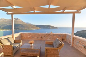Deluxe Suite, Sea View | Terrace/patio - Akrolithi Boutique Hotel (East Mani)