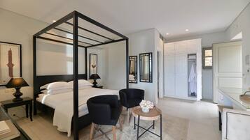 Junior Suite, Hot Tub, Sea View | 1 bedroom, Egyptian cotton sheets, premium bedding, down comforters